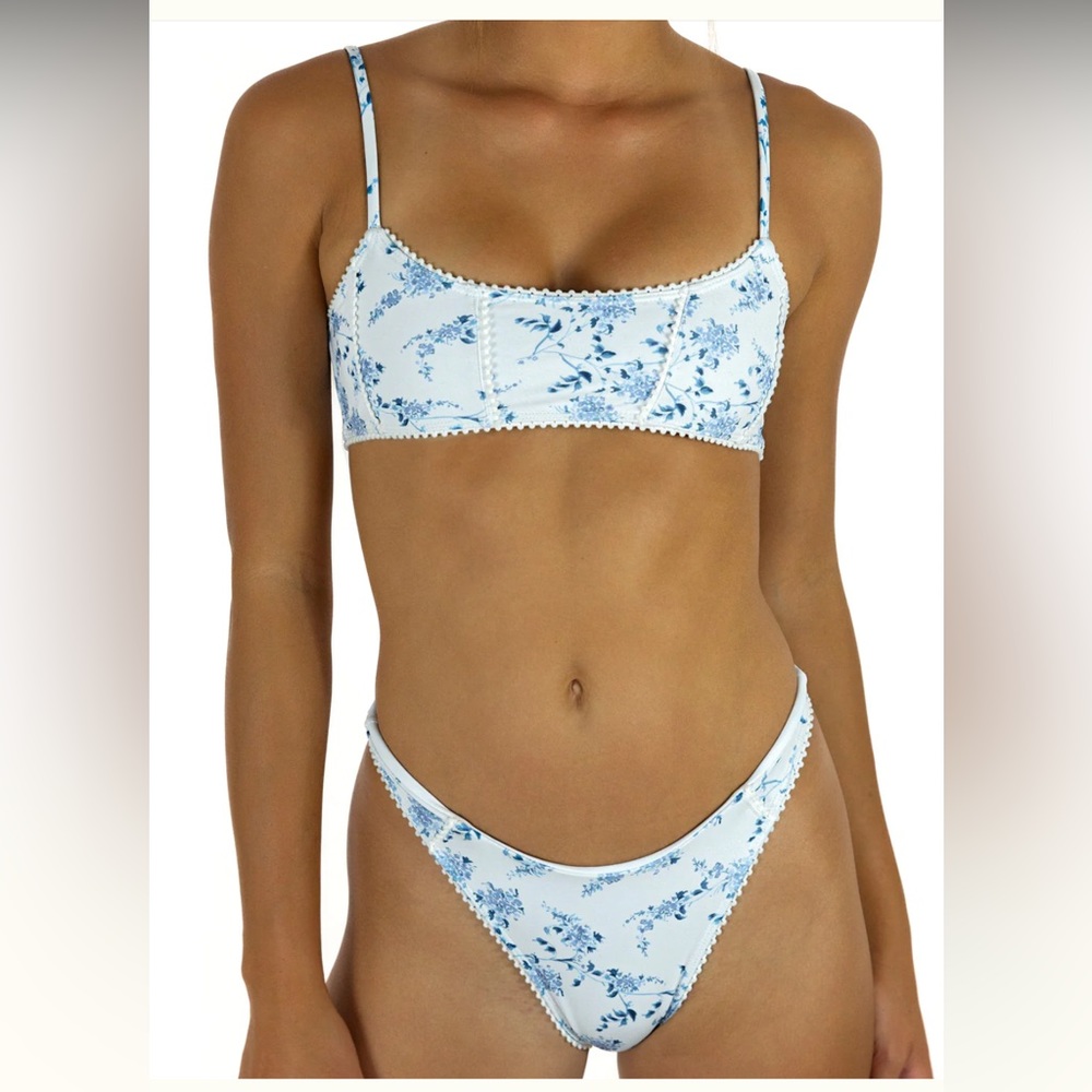 Elysiian Nantucket Bikini (new with tags!!)